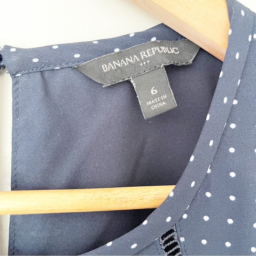 BANANA REPUBLIC navy pleated polka dot dress sz. 6 - Picture 3 of 5